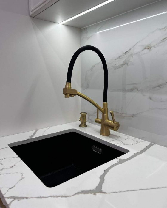 Кухня «Черный оникс»